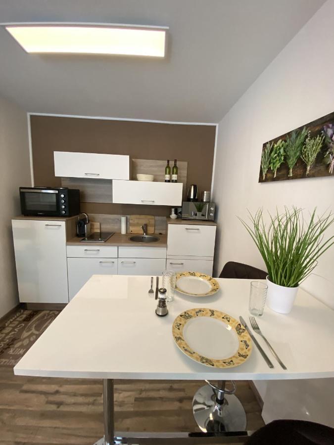 #Lowcosthighcomfortgoess Apartment Goss Екстериор снимка